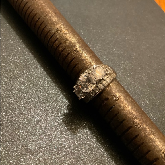 NWOT Sterling Silver & CZ Statement Ring Sz 6.75 - Picture 13 of 14